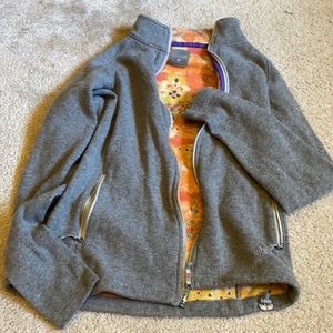 Womens medium Sherpa zip up jacket